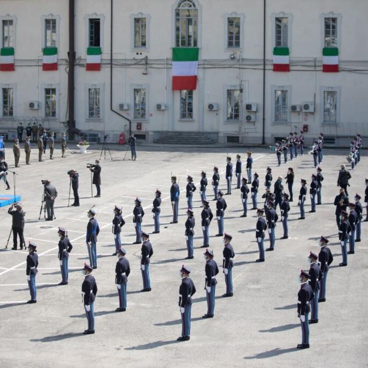 Milano, "abusi sessuali alla scuola militare Teulié", arrestato un docente