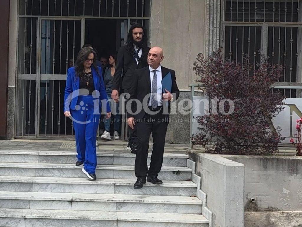 Terremoto politico a Santa Marina: il sindaco Giovanni Fortunato rassegna le dimissioni