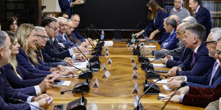 Accordo al ministero dei Trasporti, scongiurato il blocco dei porti: i “padroncini” siciliani  sospendono la protesta