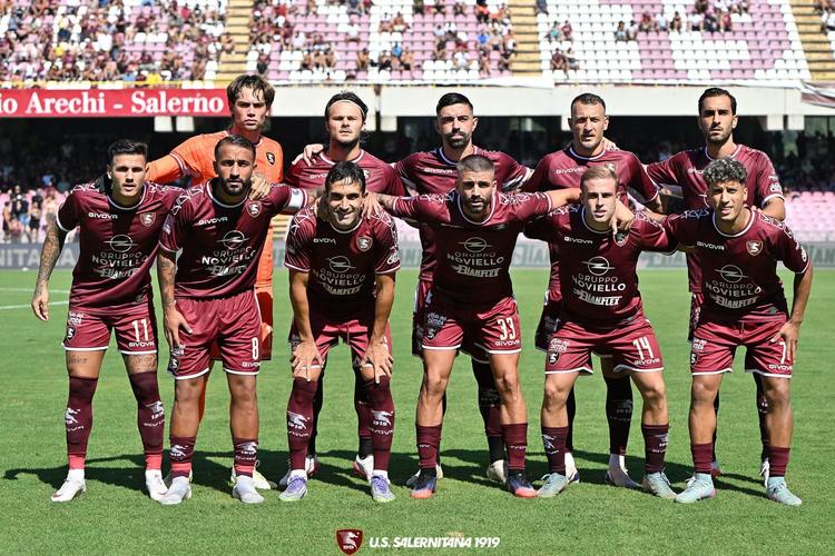 Salernitana-Potenza: Cosmi cerca il primo successo all’Arechi