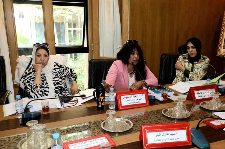 لجنة الشؤون الثقافية والرياضية والشباب بأكادير تواصل التحضير لدورة ماي 2026 بعرض ملفات الشراكة والدعم المحلي