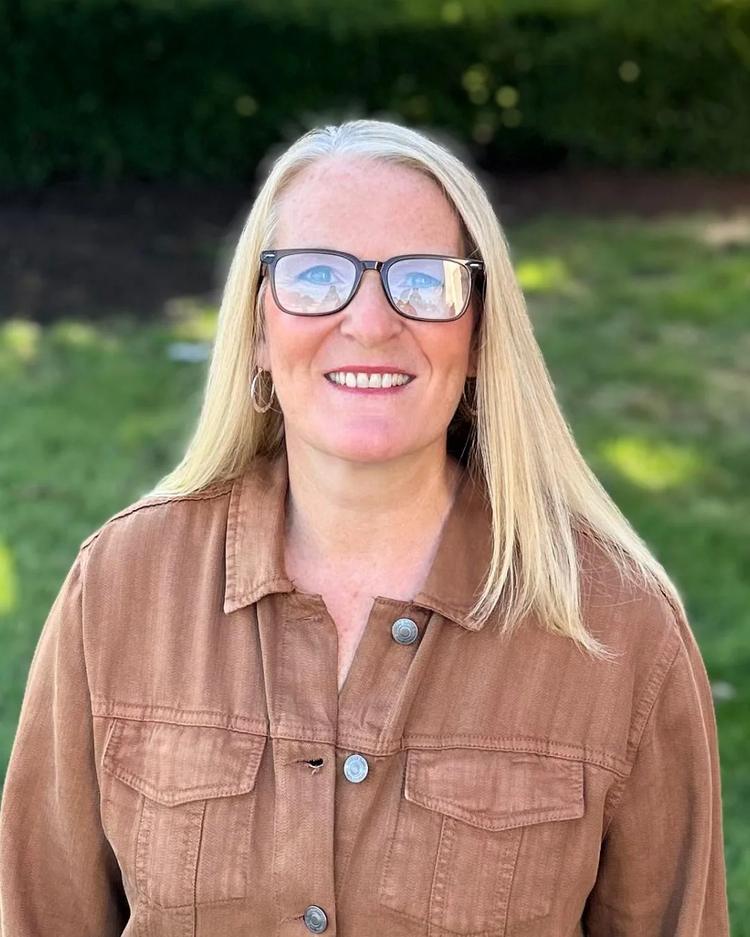 Faculty and Staff Spotlight: Heidi DeVerna