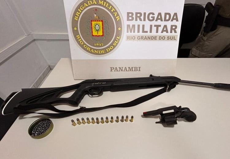 Revólver e espingarda de pressão apreendidos em Panambi