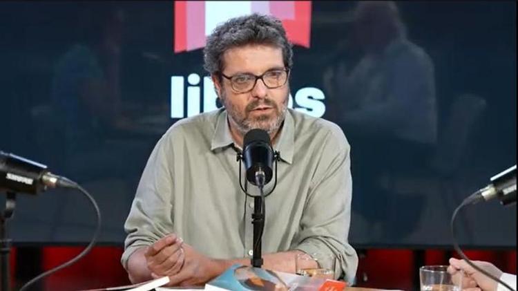Juan Trejo, en el vídeopodcast del suplemento ABRIL: “Contar historias siempre va a ser político”