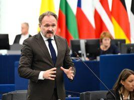 La casa è diventata un “problema”. E scuote l’Europa