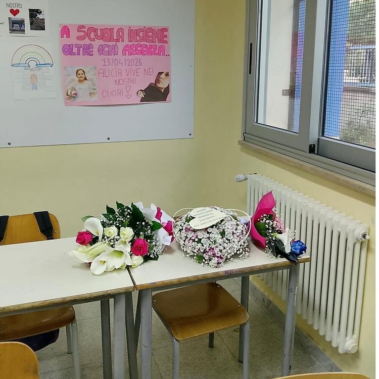 Cinque indagati per la morte della 12enne uccisa da un albero