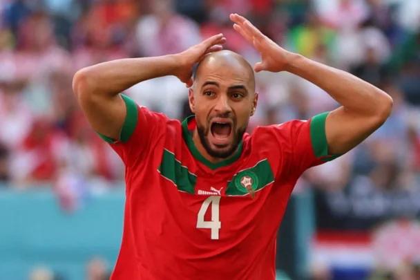 أمرابط يعلن رفضه اللعب رفقة المنتخب تحت قيادة وهبي