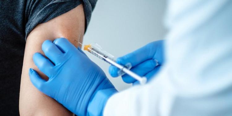 Influenza, la campagna di vaccinazione in partenza nelle regioni. Ecco le date di Calabria e Sicilia