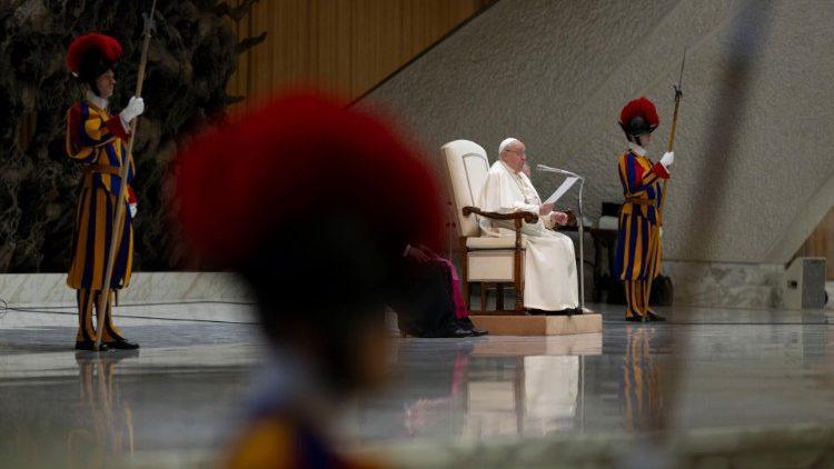 Papa Francisco durante a Audiência Geral 