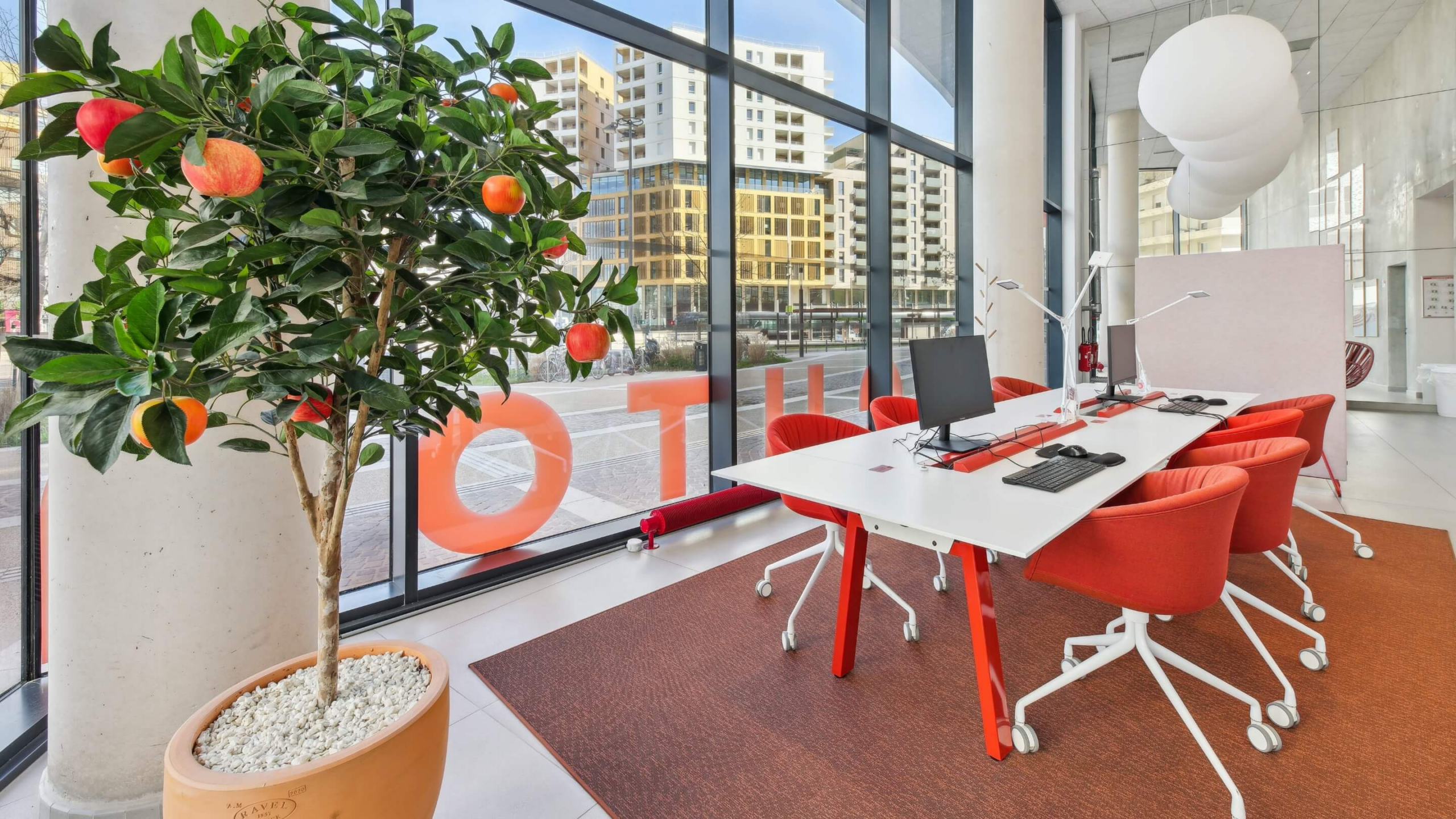 Montpellier : Un espace de co-working XXL chez Newton Offices à Port Marianne