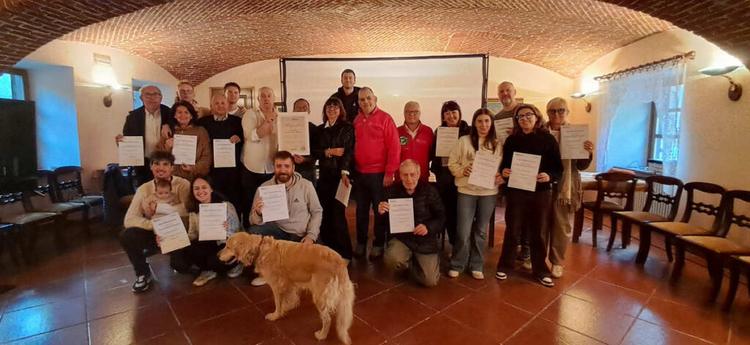 groscavallo defibrillatore in frazione forno alpi graie