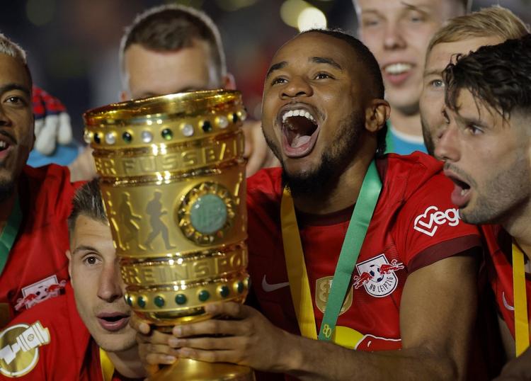RB Leipzig leva o bicampeonato da Copa da Alemanha