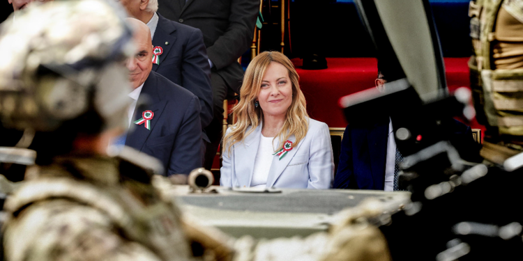 Parata del 2 Giugno, Meloni attacca: «Chiederne l'abolizione è vergognoso»