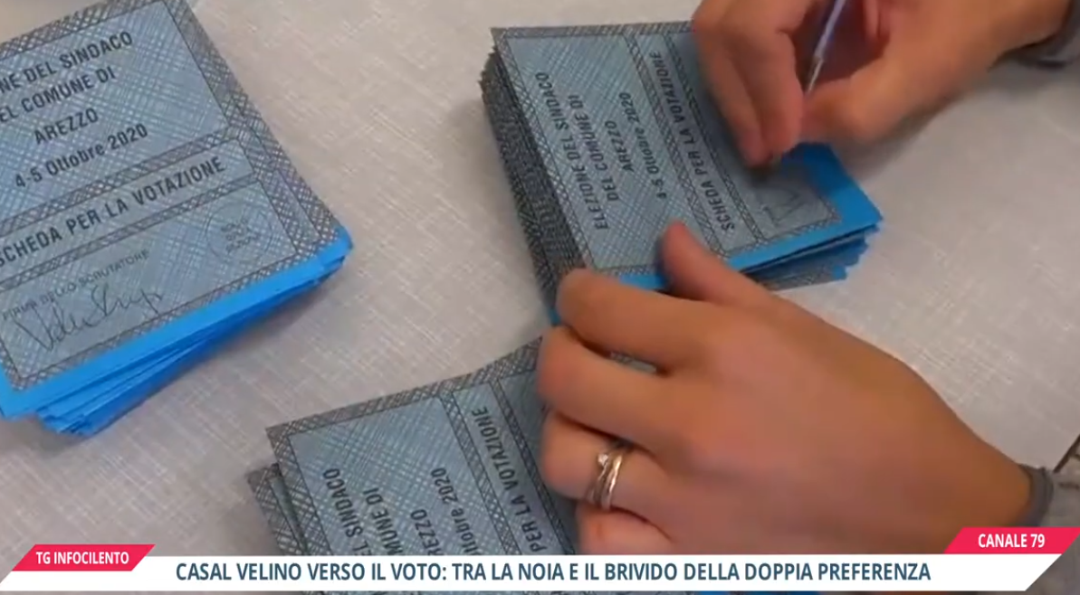 Casal Velino verso il voto: tra noia elettorale e il brivido della doppia preferenza