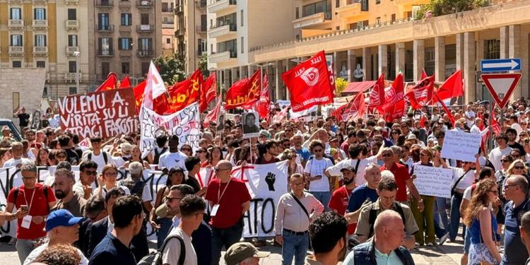 Strage di Capaci, in 8mila in corteo a Palermo nel 34° anniversario