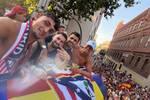 El Atlético presume de Rodri en la celebración de la Selección