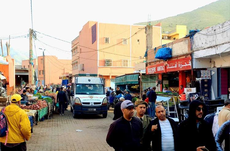 سلطات امنتانوت تقوم بحملة تتبّع ميدانية لترسيخ تحرير الملك العمومي