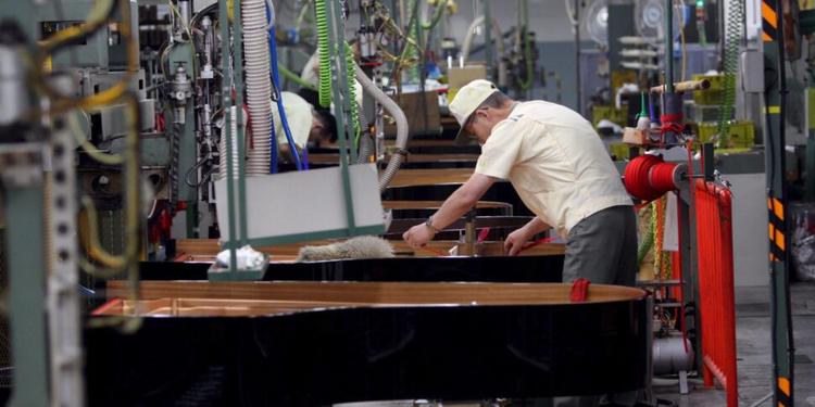 Arriva il salario giusto, incentivi per 1 miliardo a chi "non sottopaga": tutte le novità del "Decreto Lavoro"