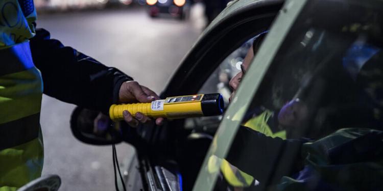 Chi sale in auto con un ubriaco è in concorso di colpa: la sentenza di Bolzano