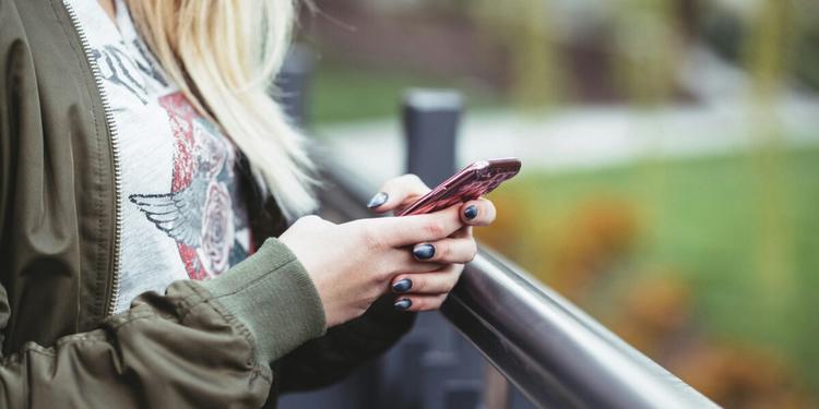 ChatGpt come i social, ricorderà agli adolescenti di fare una pausa
