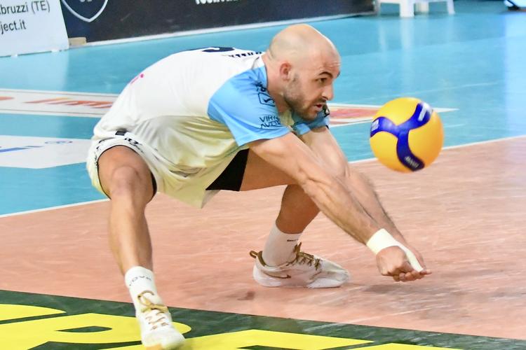 Volley A2/M, la JoyVolley blinda la seconda linea con Mattia Raffa