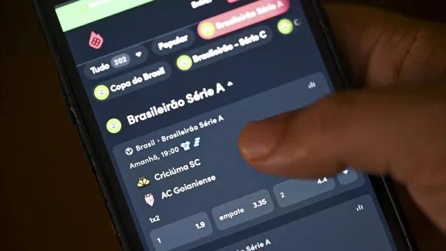 'Apostar faz você perder dinheiro': veja as novas regras para apostas em bets