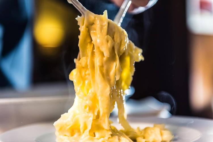 "Il Vero Alfredo" salvo dallo sfratto, esultano gli amanti delle fettuccine