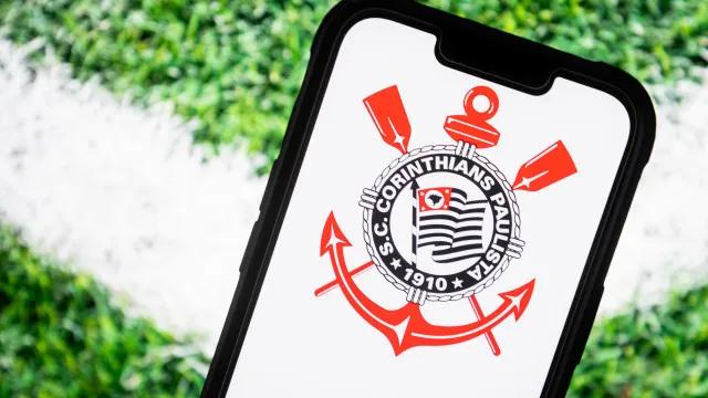 Corinthians endurece cobrança de R$ 35 milhões contra 11 times brasileiros