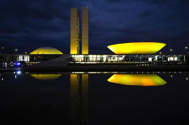 Após reeleição, Lula vai encontrar bancada paraibana de maioria favorável ao governo no Congresso; especialista avalia desafios