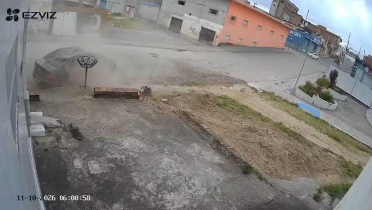 Motorista morre após perder controle de carro e bater contra estrutura de concreto em Remígio, na PB; VÍDEO