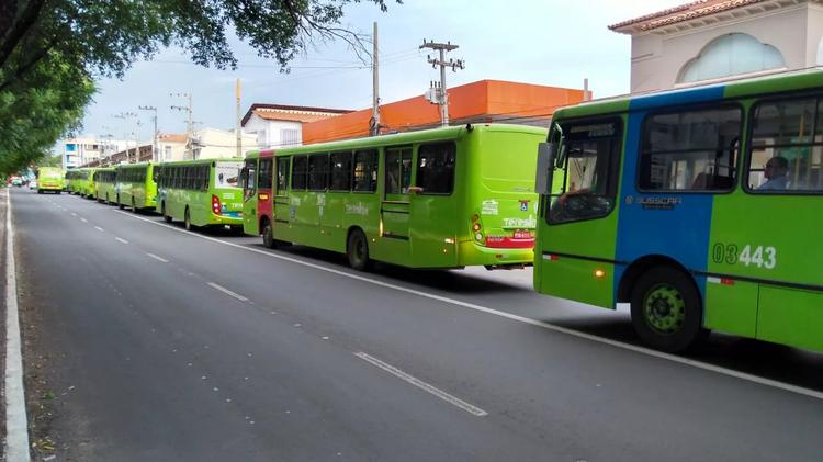 Motoristas e cobradores aceitam acordo e encerram impasse no transporte público de Teresina