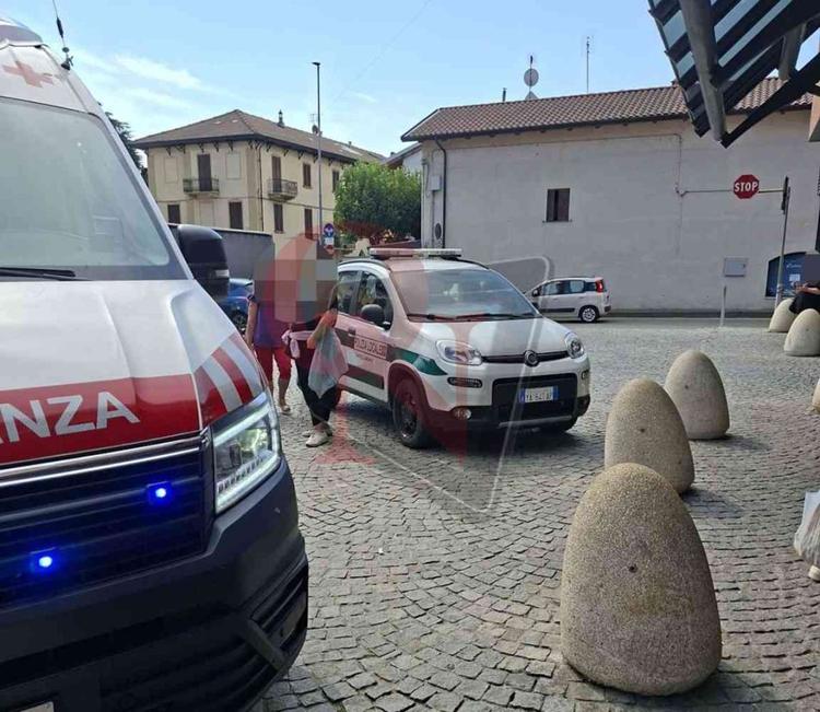 castellamonte malore al centro commerciale bennet