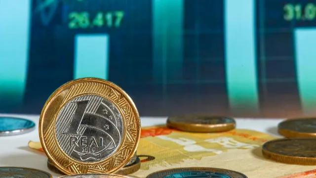 Focus: Selic no fim de 2026 segue em 14,00%; fim de 2027 segue em 12,00%