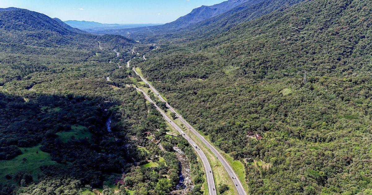 Mais de 1 milhão de veículos devem circular pelas rodovias da Arteris; veja os horários de pico