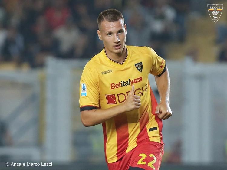 Lecce, Camarda torna al Milan: il club rossonero esercita il controriscatto