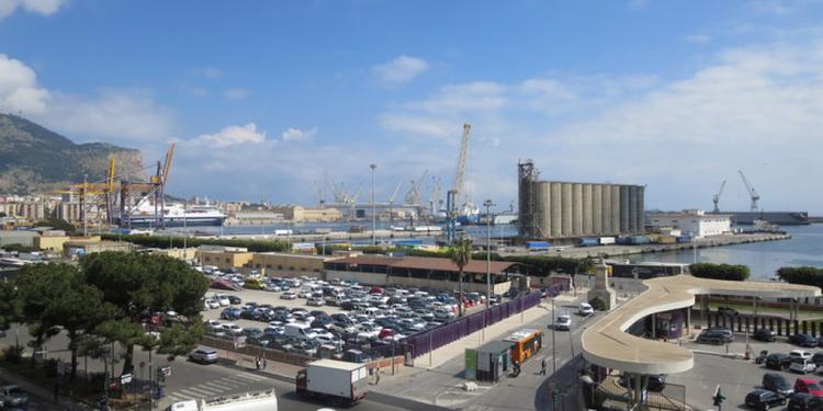 Nave russa in arrivo al porto di Palermo, Magi: "Palese elusione delle sanzioni Ue, il governo la blocchi"