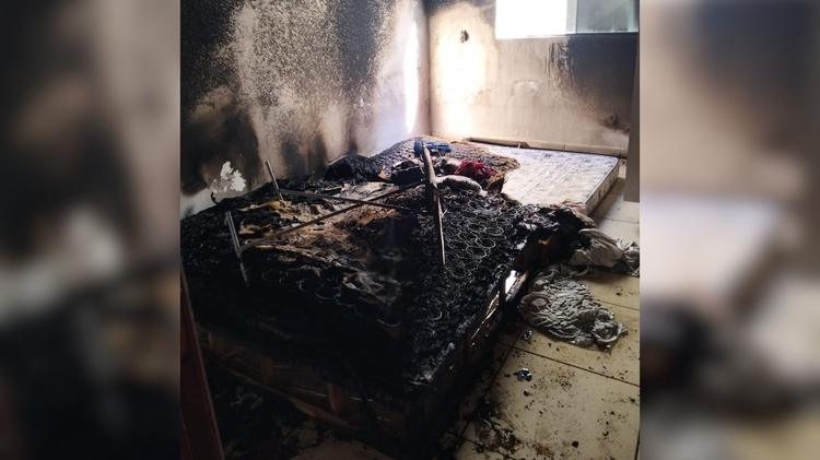 Homem é resgatado inconsciente de casa em chamas em Ituiutaba