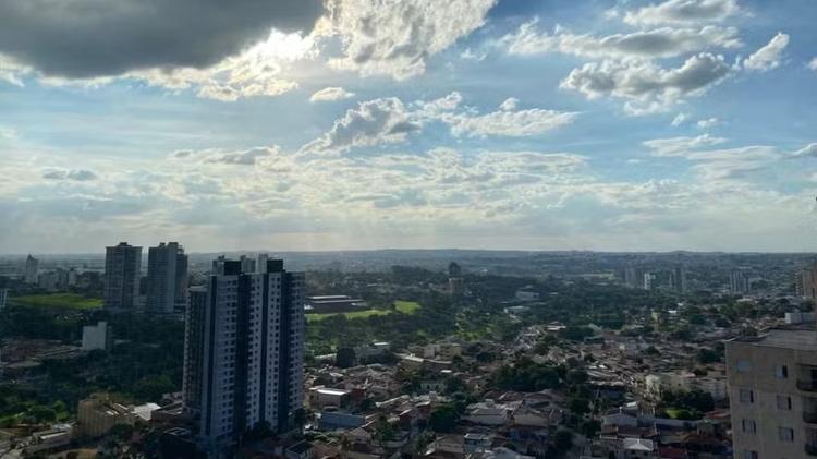 Frente fria chega a SP com ventos acima de 75 km/h e derruba temperaturas no interior; veja a previsão