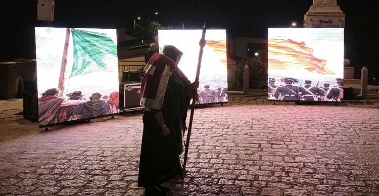 https://www.facebook.com/share/1BwHmvRorz/A BARAGIANO IL MISTERO DEI SIMBOLI PERDUTI "Le Sei Porte del Tempo e le Pietre...
