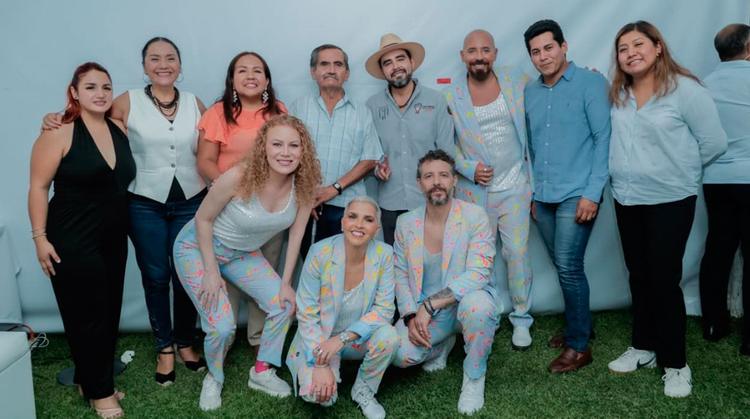 Eder Alonso encabeza magno festejo del Día del Maestro con miles de docentes en Yautepec