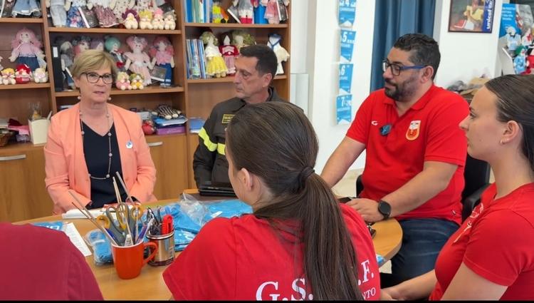 Taranto, Unicef e Vigili del Fuoco uniti per il Diritto al gioco