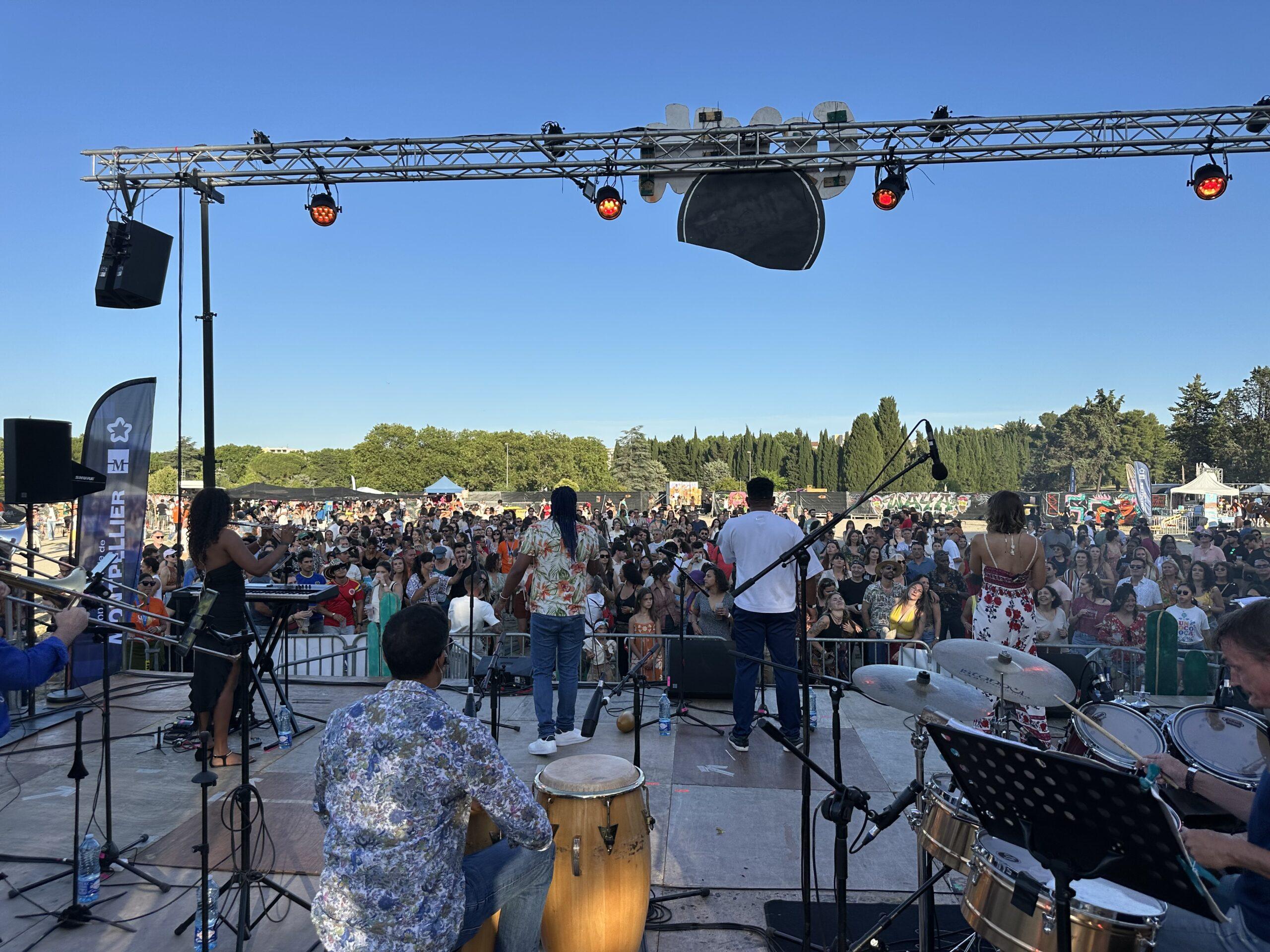 2 scènes et plus de 30 artistes font souffler un vent tropical sur le Parc Montcalm ce samedi