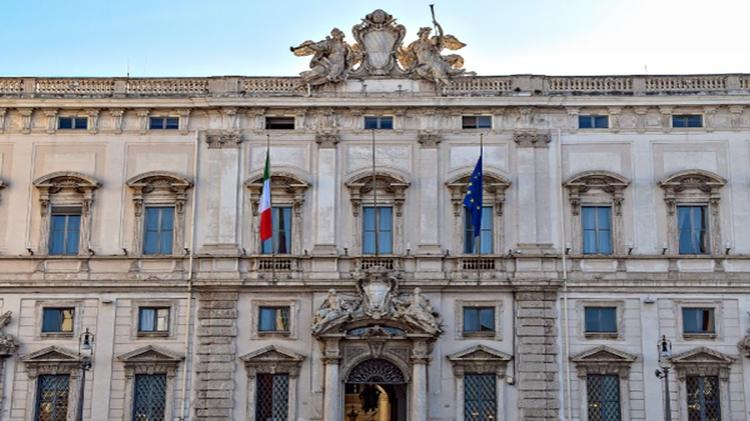 Salario Minimo: Corte Costituzionale dichiara illegittima legge Toscana
