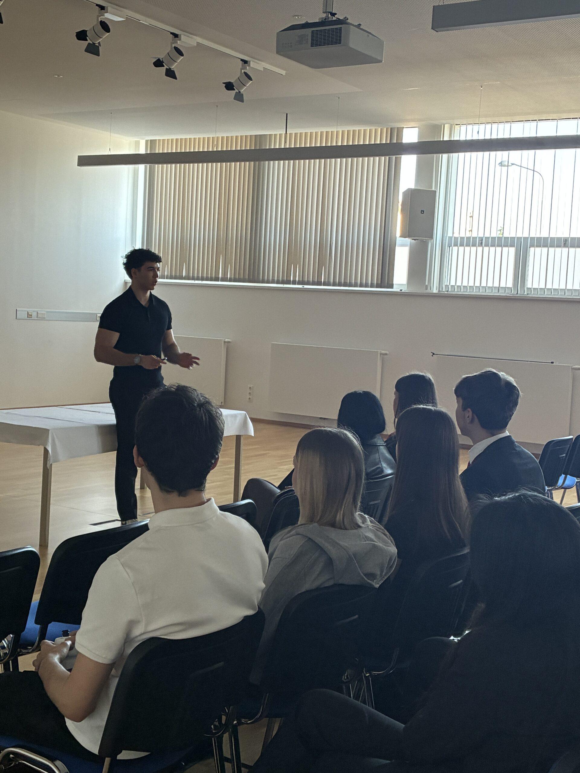 Wien IT zu Gast im Projektmanagementunterricht in MuM