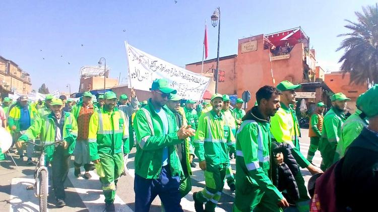 بالصور.. انطلاق المسيرات العمالية بمناسبة عيد الشغل بمراكش