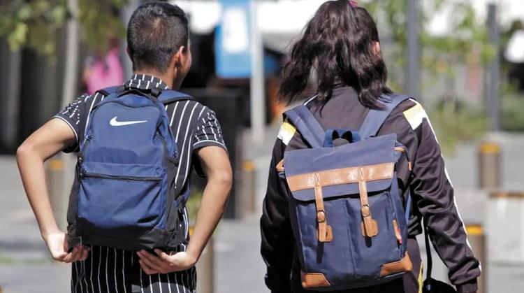 Urgen a reactivar el Operativo Mochila en Morelos tras crecientes amenazas escolares