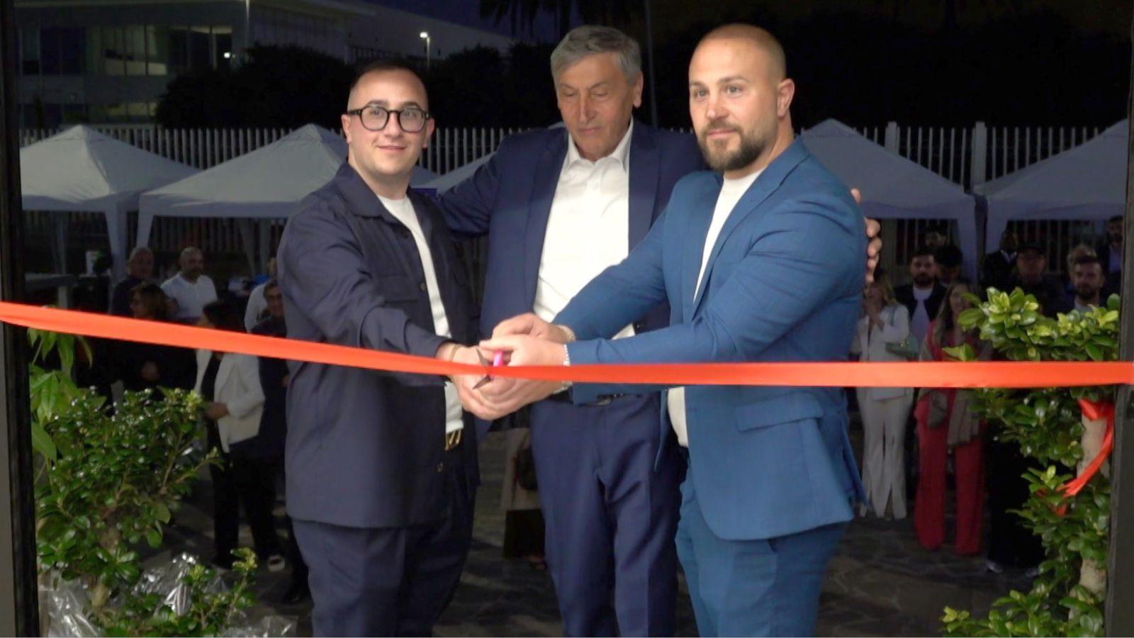 “Termoidraulica Parisi”, vent’anni di attività e una nuova sede a Carinaro. Le immagini dell’opening