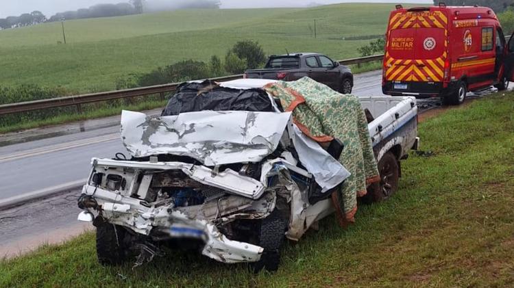 Caminhote fica destruída e motorista morre em acidente com caminhão na BR-285, no Norte do RS
