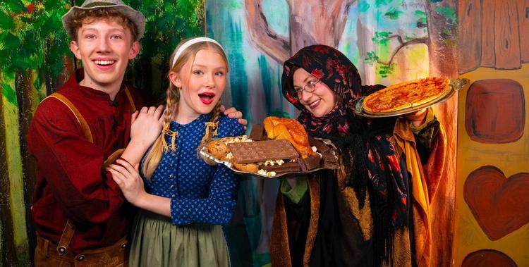  Hänse und Gretel mit Hexe