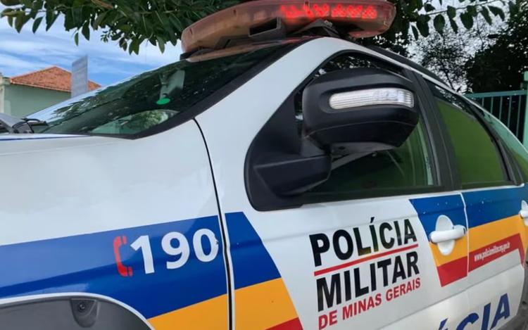 Homem é baleado na cabeça e no braço após discussão por dívida de R$ 1 mil, em Muriaé